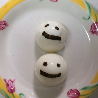 あきちゃん、レポありがとうございます♥️卵茹でたので、顔作ってみました！白身がかけてて変な顔ですが(笑)楽しかったです☺️楽しいレシピありがとうございます♥️